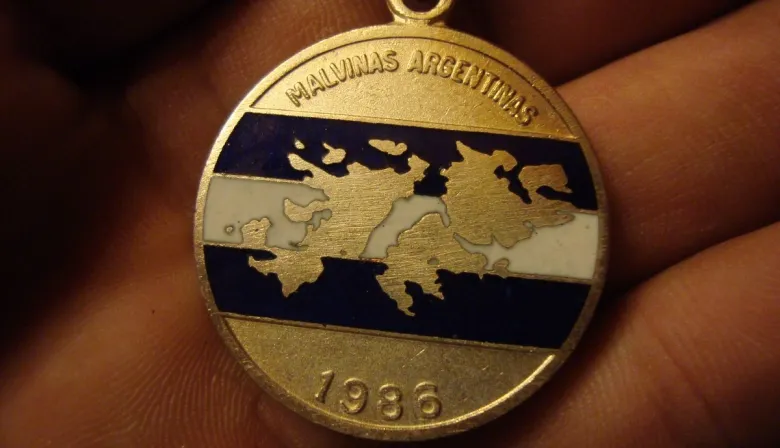 Transporte gratis y tarifas al 50%: el proyecto K para veteranos de Malvinas