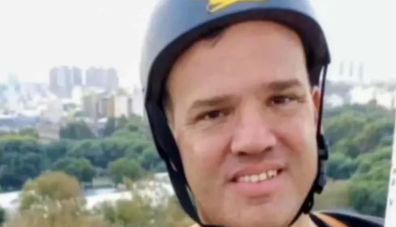 La muerte de un policía en un auto y el impacto de los problemas económicos en la fuerza