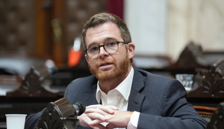 Massot: de reunirse con Kicillof a votar la Ley de Glaciares de Milei en 24 horas