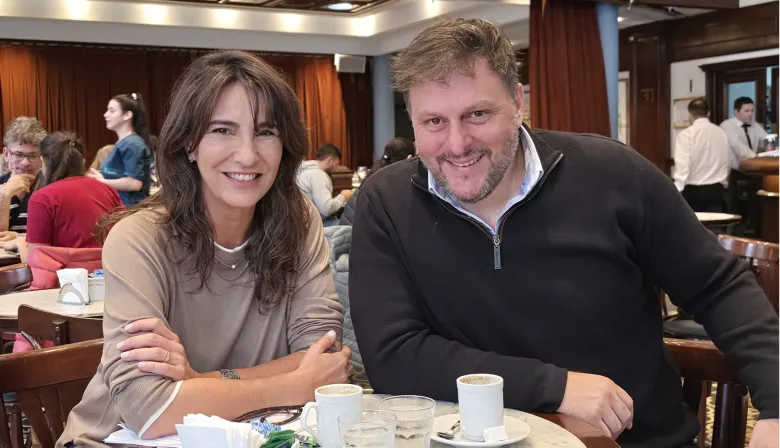 El operativo "centro" 2027: café Santoro-De la Sota y advertencia de Kicillof