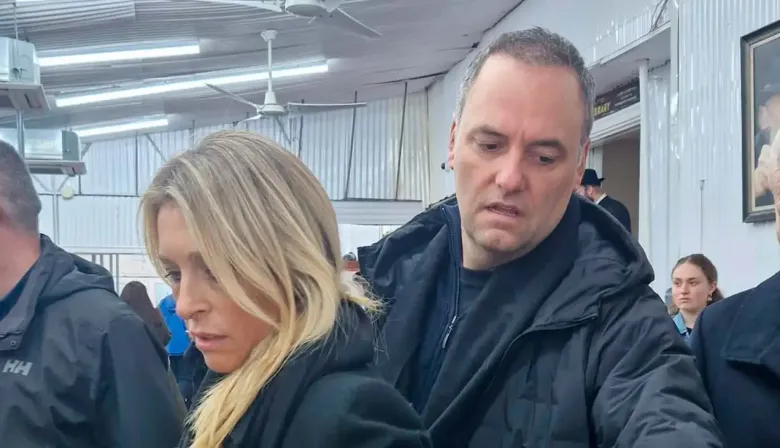 El coaching de la esposa de Adorni: un video insólito que suma ruido