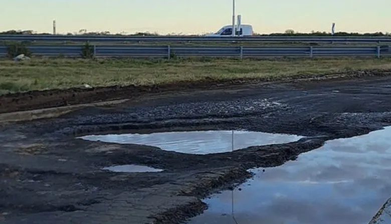 Banquinas, pozos y peaje: el reclamo urgente por la Ruta 8 entre Pilar y Pergamino