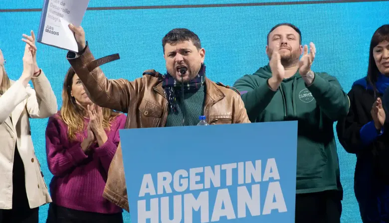 Juan Grabois va a las PASO 2027: por qué se lanzó en este momento