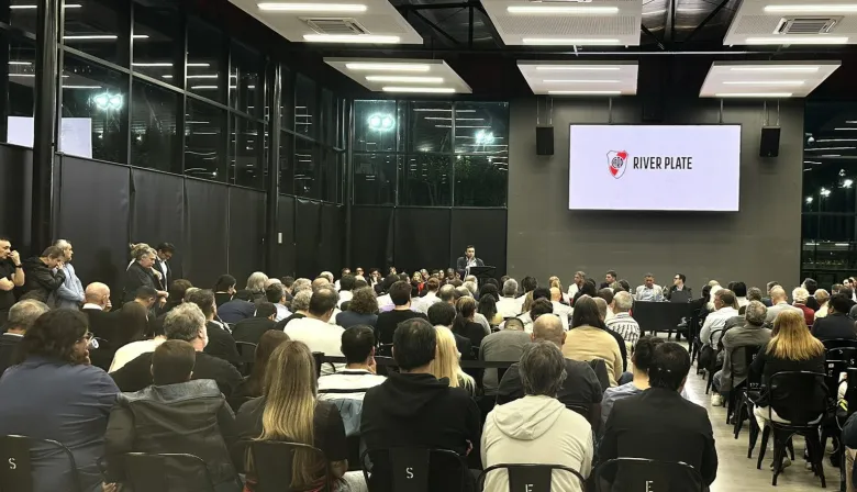 River presentó un superávit récord pero Carlos Trillo rechazó el balance