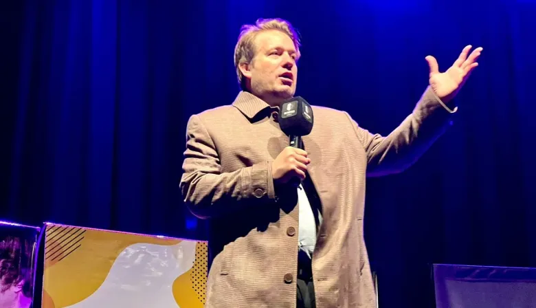 Nicolás Márquez reclamó una reacción del gabinete y dejó un mensaje filoso