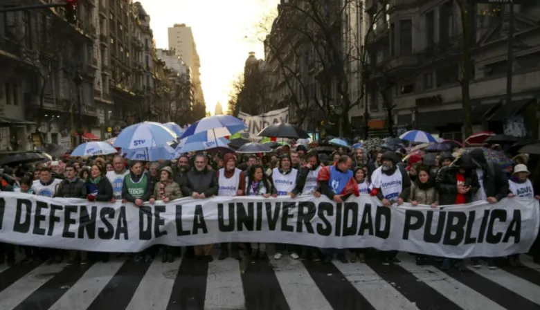 Universidades convocan a una masiva Marcha Federal por financiamiento y salarios