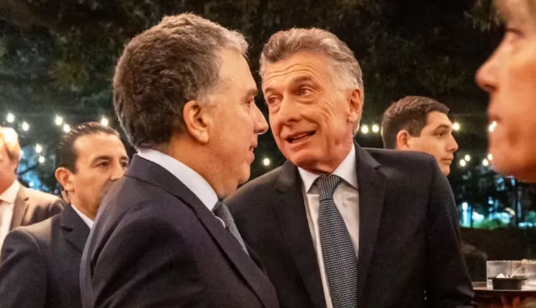 “Perdemos por 15 puntos”: el llamado de Macri a Dujovne que anticipó la derrota en las PASO