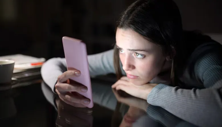 Tu foto falsa en internet: el proyecto para que la Justicia actúe urgente