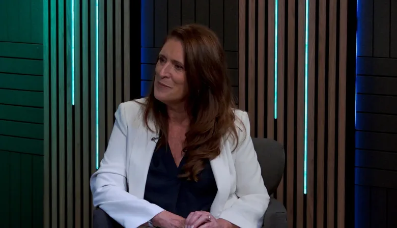 Alejandra Doretti: “Las pantallas capturan la atención y atentan contra el aprendizaje en chicos y adolescentes”