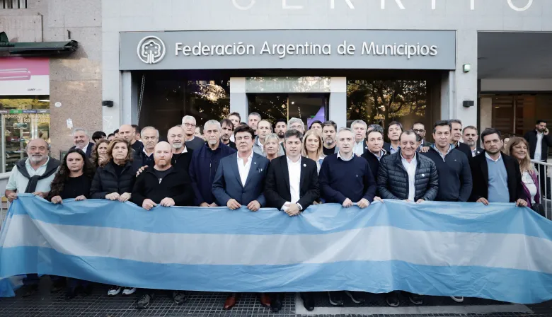 Milei y Pettovello, bajo presión de Kicillof por $220.000 millones para el SAE