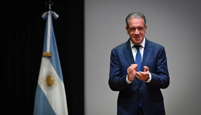 Universidad de La Matanza: el homenaje a Hadad que anticipa más cambios en cómo informarse