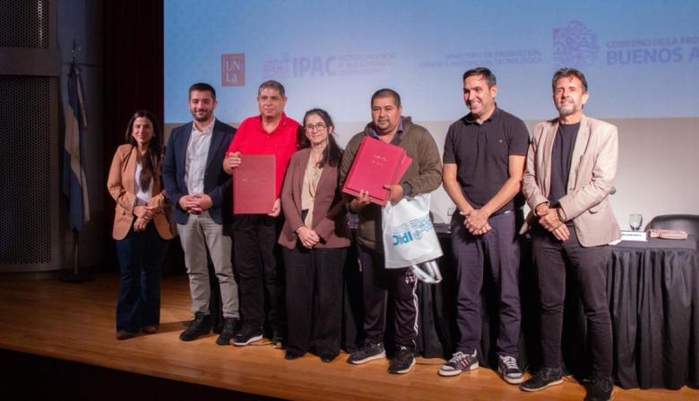 El IPAC lanzó en Lanús una clínica para regularizar cooperativas