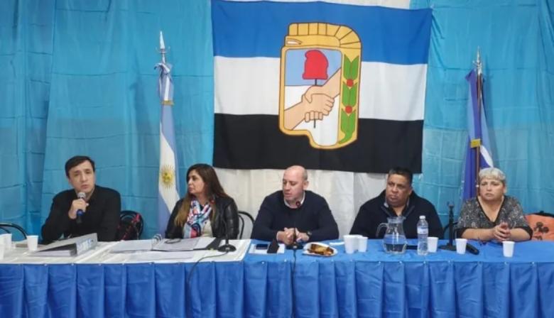 ¿Se reordena el peronismo? Santa Cruz va a internas para enfrentar a Claudio Vidal