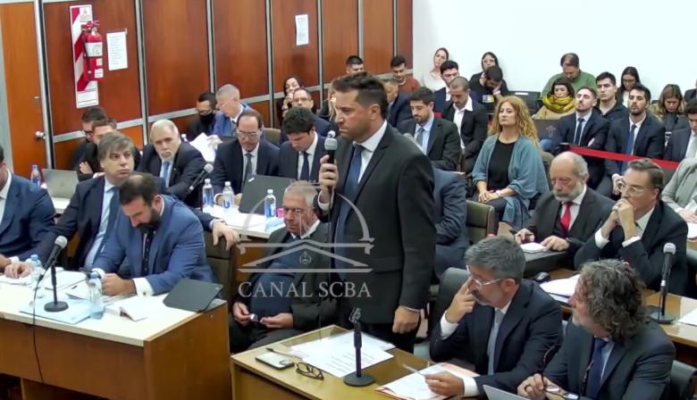 "Hubo una indiferencia criminal”: la acusación del fiscal en el arranque del juicio por Maradona