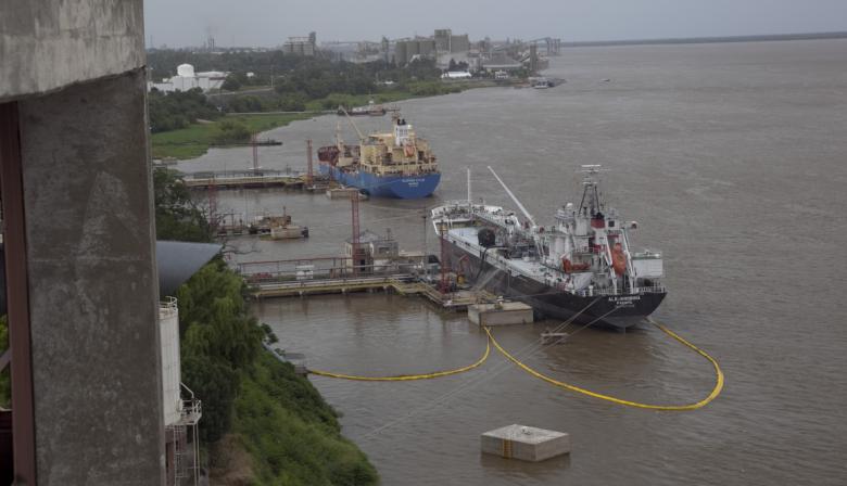 Exportadores advierten por puertos paralizados en Buenos Aires y pérdidas millonarias