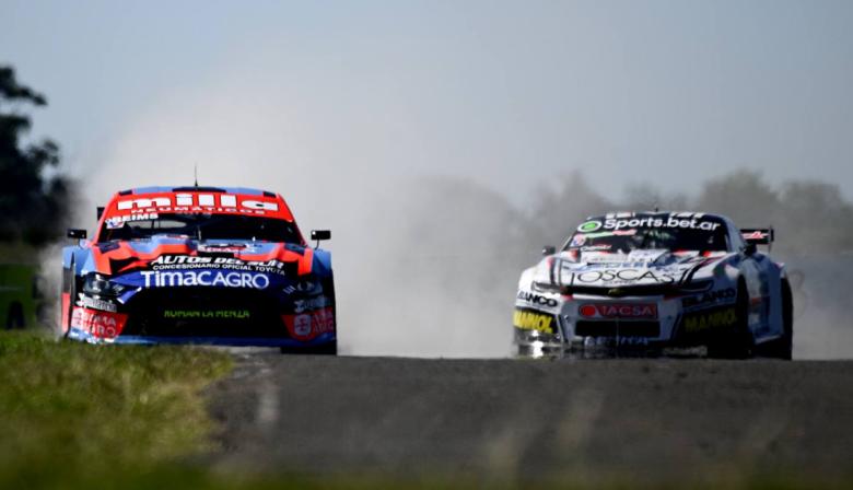 Santiago Mangoni ganó en Concepción del Uruguay y movió la tabla del TC