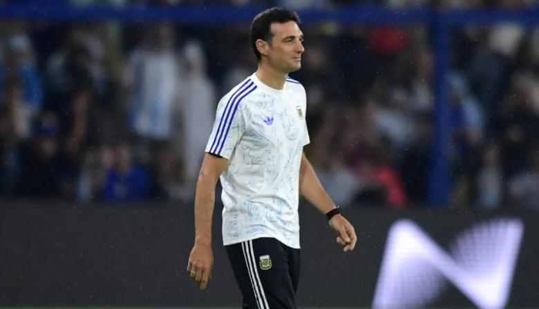 Scaloni aparece en la lista del Real Madrid para reemplazar a Arbeloa