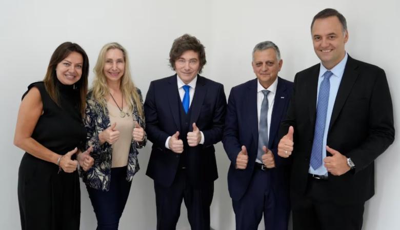 Pettovello tomó una decisión sobre Massaccesi y Milei salió a desmentirla