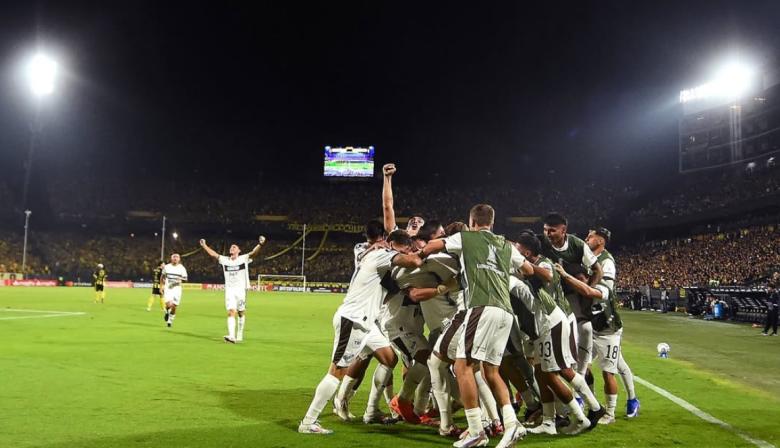 Platense hizo historia: venció a Peñarol y sumó su primer triunfo en la Libertadores