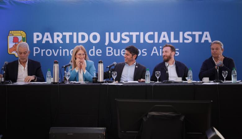 Kicillof asumió en el PJ bonaerense y encaró su primer reto: qué saldrá a buscar