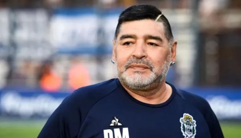 Los médicos que definieron el último traslado de Diego vuelven al juicio