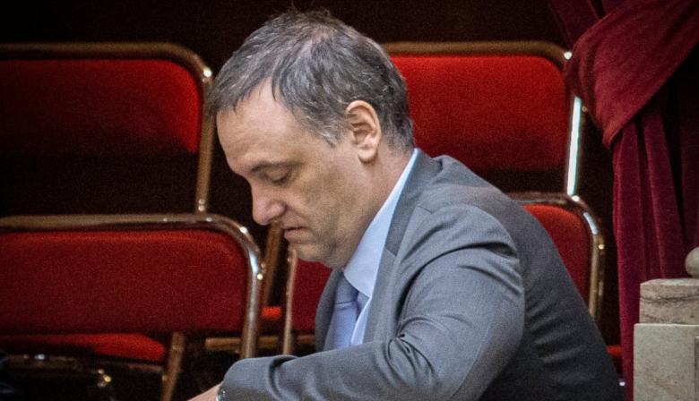La causa de Adorni avanza: cruzan billeteras virtuales, bancos y bienes declarados