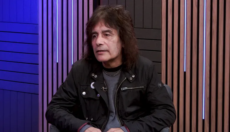Sergio Gramática y el libro donde convierte su vida en rock, poesía y libertad