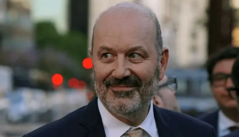 Sturzenegger defendió el rumbo económico de Milei y pidió quitar trabas a exportar