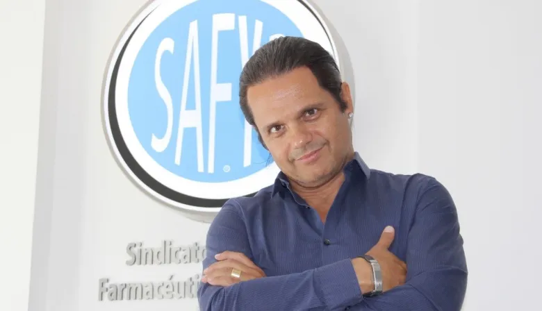 Venta ilegal de medicamentos online: el golpe directo al bolsillo y a la salud