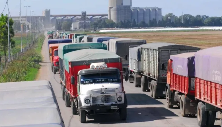 Santa Fe abre un frente con el campo por un fideicomiso para rutas a los puertos