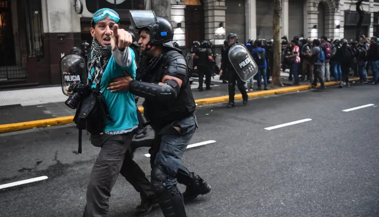 Foro en Avellaneda: claves para cuidar derechos y condiciones de trabajo en prensa