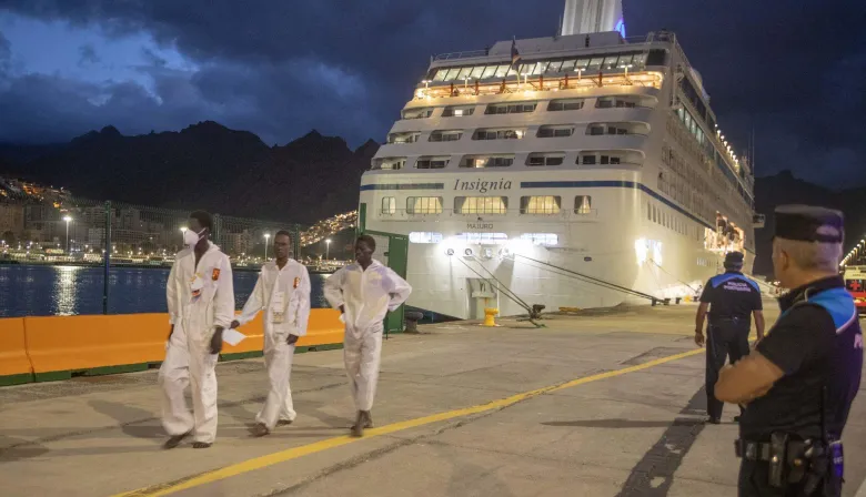 Finaliza la evacuación del crucero aislado por hantavirus en Tenerife
