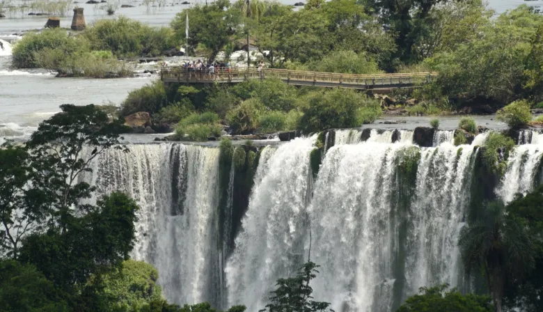 Iguazú, Nahuel Huapi y Perito Moreno: nuevas tarifas para los parques nacionales