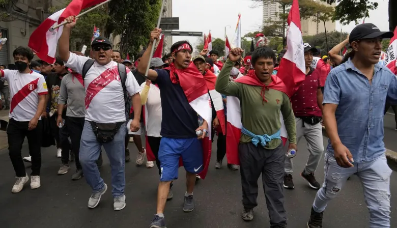 Casi 146.000 peruanos votan desde Argentina en el balotaje