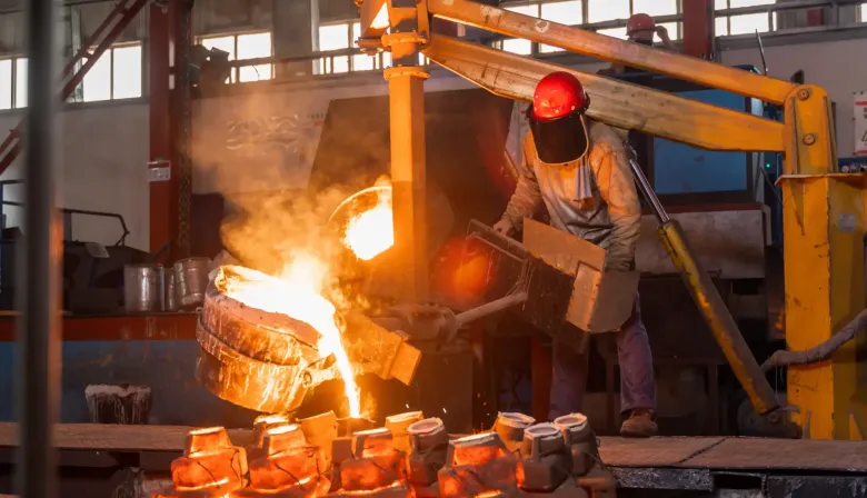 La metalurgia lleva 9 meses en baja y agrava la presión sobre el empleo