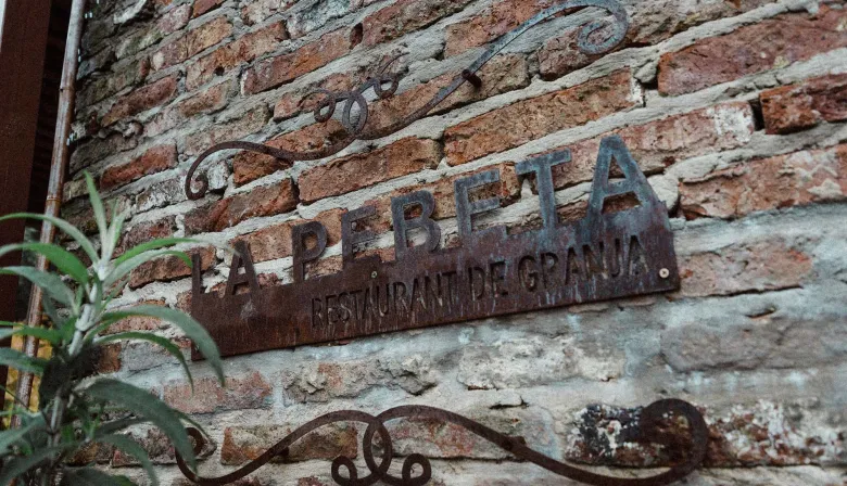 Más que restaurante: la experiencia en La Pebeta que conecta comida y salud