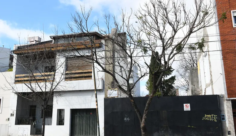 Un georradar detectó una anomalía en el patio donde hallaron los restos de Diego Fernández Lima