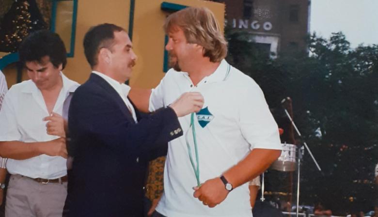 Ricardo Zielinski: el técnico campeón de la vieja escuela que no usa chupines