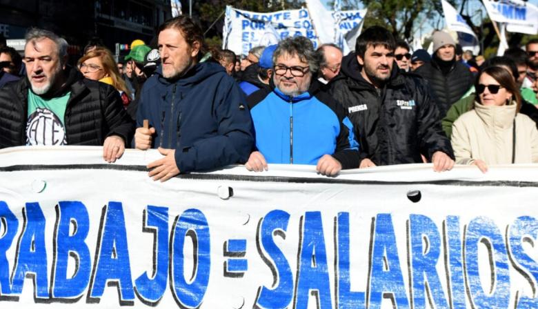 El Gobierno frenó el paro de aceiteros: cómo sigue la paritaria y qué salario negocian