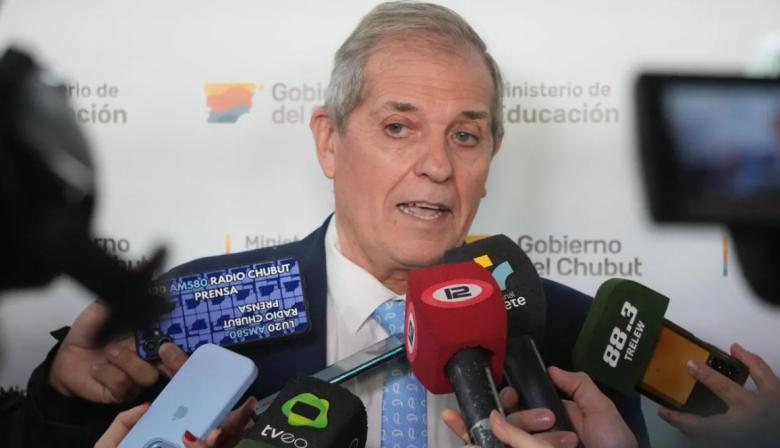 José Luis Punta y una salida por los techos que dispara el conflicto en Rawson