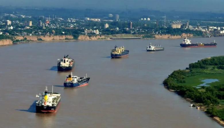 La Hidrovía no se frena y quedan bajo la lupa contratos por US$35 millones