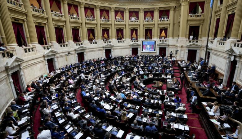 Manuel Adorni y Diputados: la oposición arma una agenda que desafía a Milei