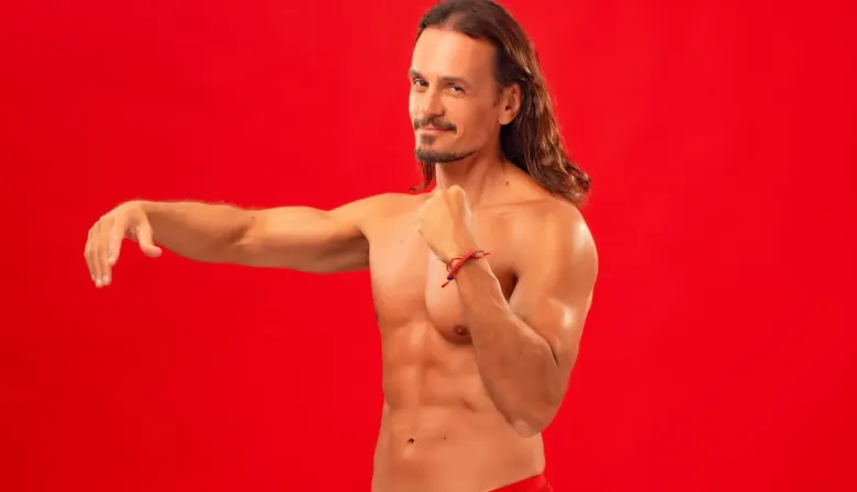 Christian Sancho habló de sus experiencias sexuales, los tríos y su público gay