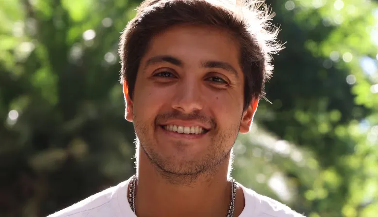 Facundo Calvo recordó a su padre Carlín y habló sobre el peso de llevar un apellido famoso