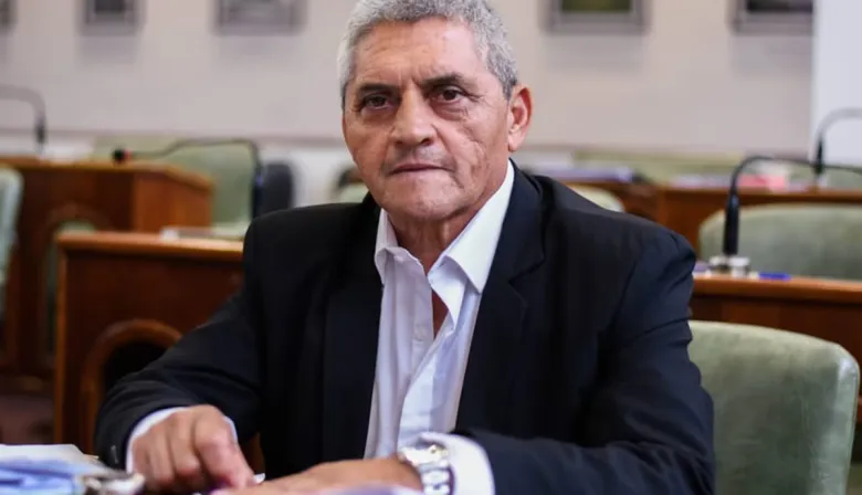 Un concejal libertario deberá pagar $12 millones tras una denuncia por abuso sexual