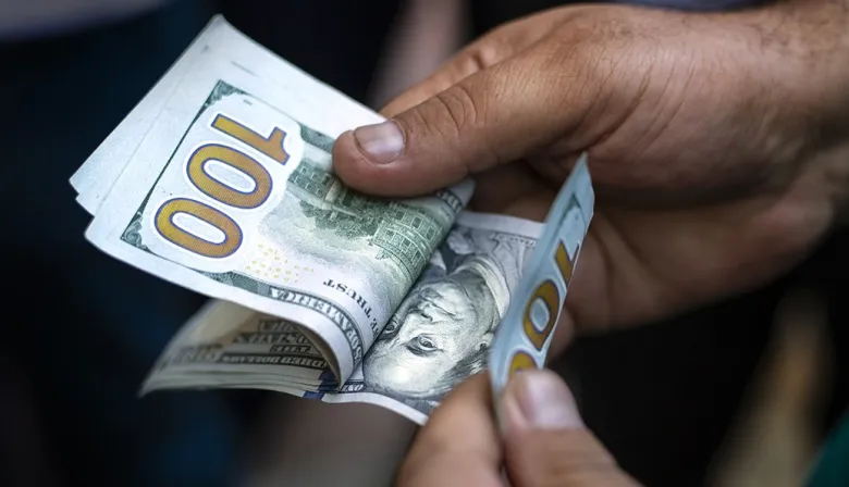 500 puntos de riesgo país, un PBI afuera. Somos nosotros, ¿o sino quién?