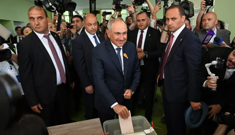 Contrato Civil y la pulseada con la oposición pro Moscú en la elección de Armenia