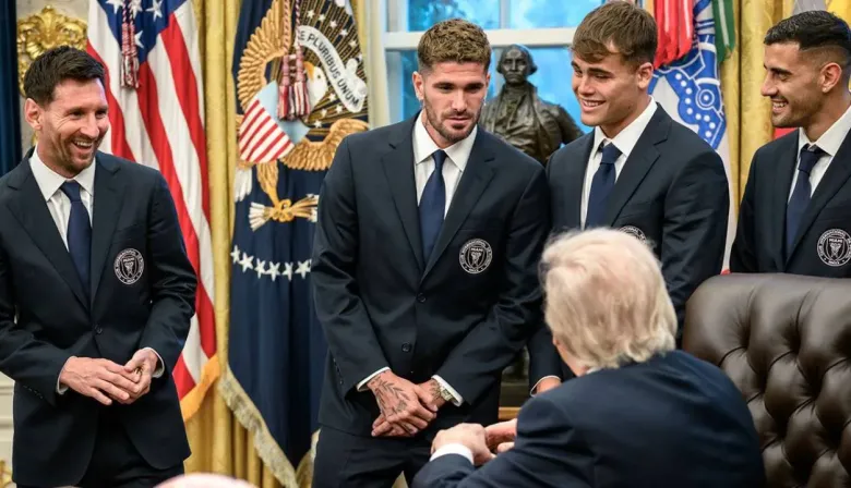 De Trump a Macron: por qué los líderes políticos no quieren quedar afuera del fútbol