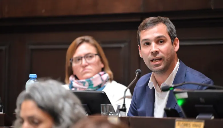 UCR en llamas: el fondo para intendentes mostró los límites del frente anti-Kicillof