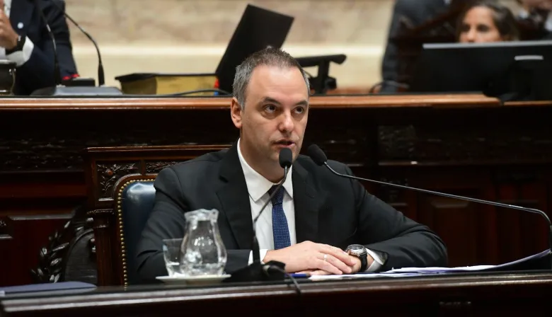 El sadismo en caso Adorni: ¿cuánto tiempo se puede sostener un conflicto?